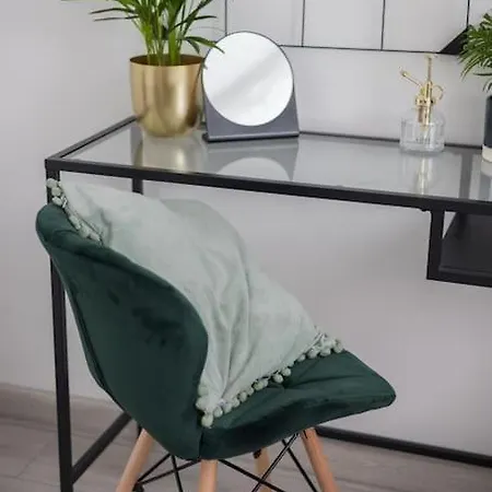 Appartement Spacious With Park View
