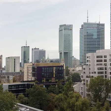 Studio - Park View - Center *