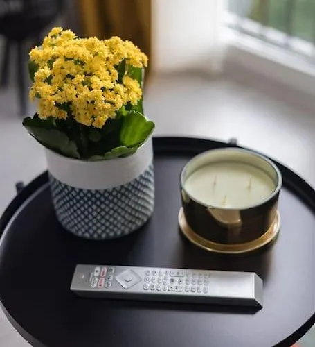 Appartement Spacious With Park View Warschau