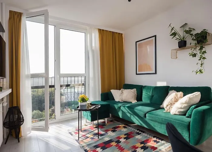 Appartement Spacious With Park View *