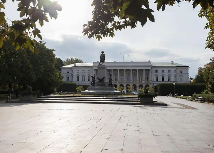 Appartement Spacious With Park View Warschau